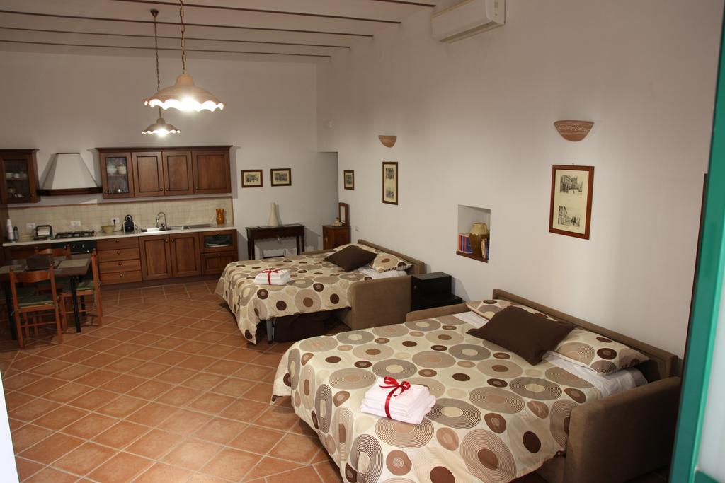 In Centro Holiday Home Matera Eksteriør bilde